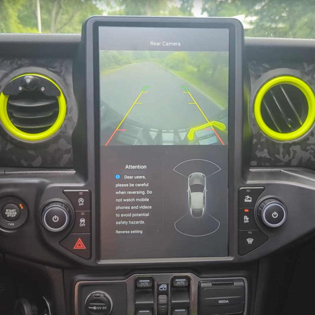 Jeep Wrangler Tesla Carplay Screen
